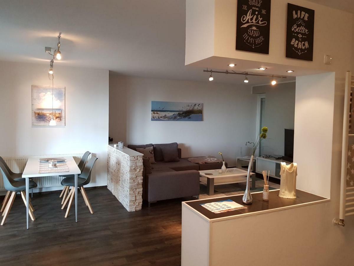 Beach Apartment Вилхелмсхафен Екстериор снимка