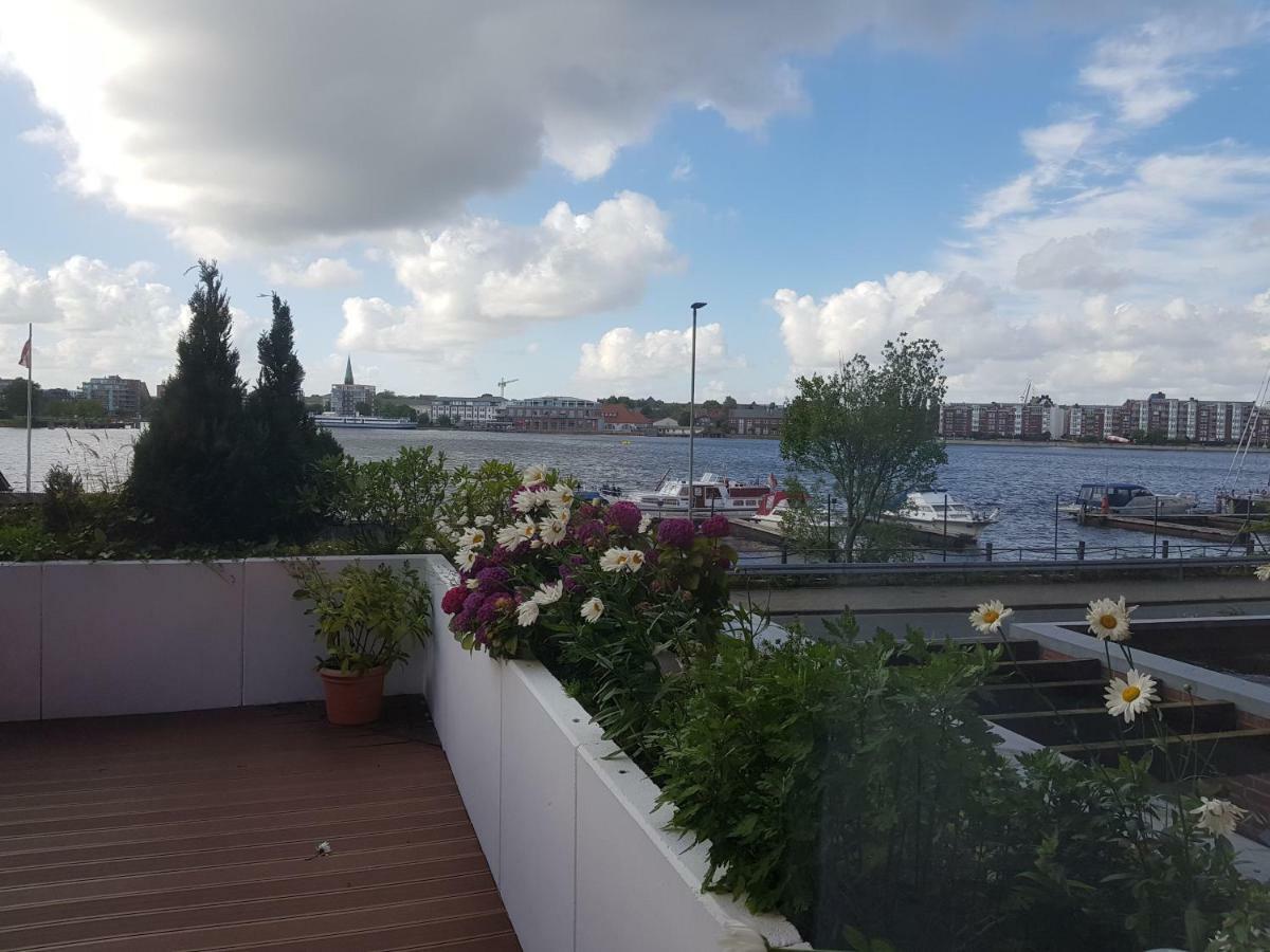 Beach Apartment Вилхелмсхафен Екстериор снимка