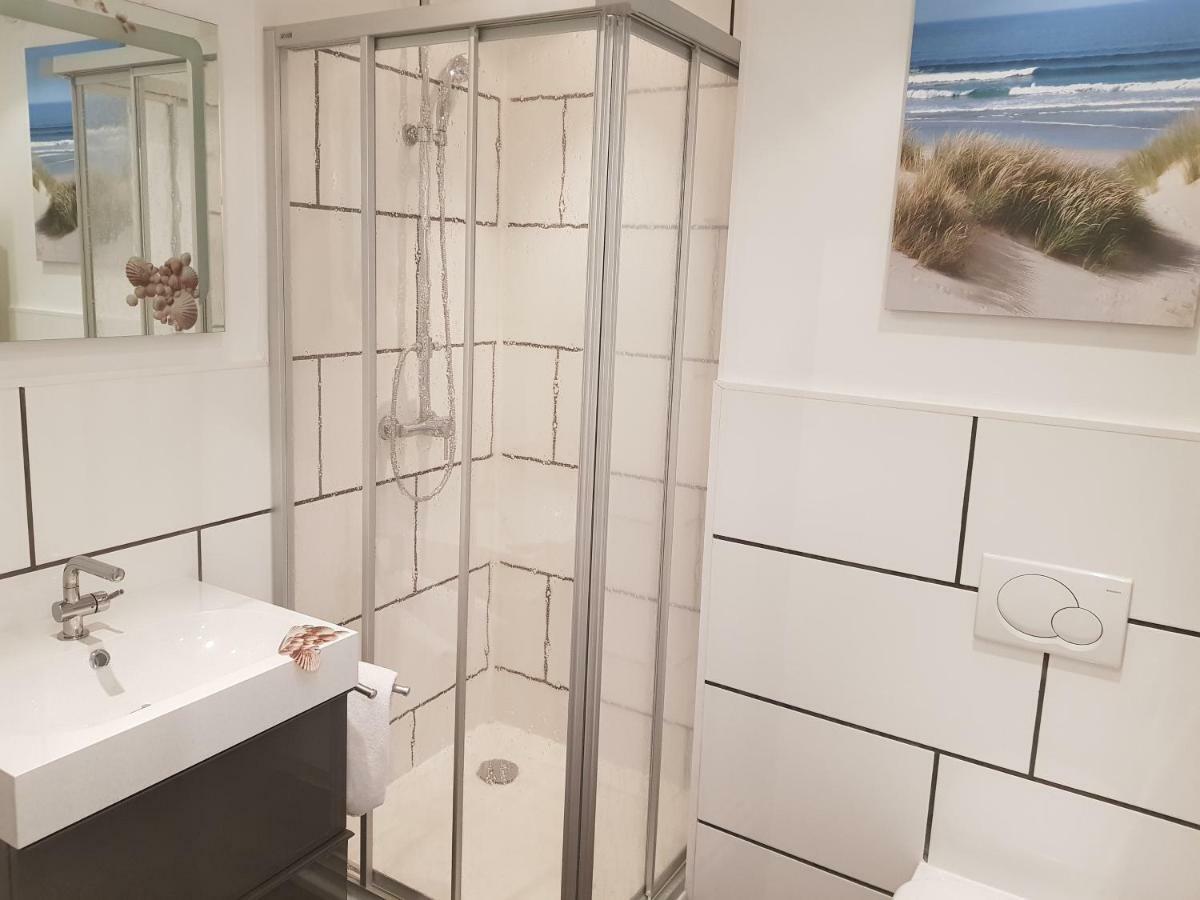 Beach Apartment Вилхелмсхафен Екстериор снимка